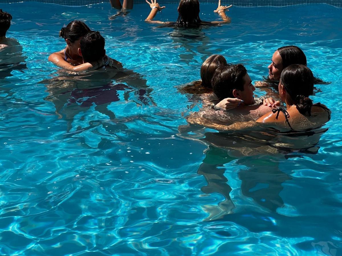 Hotel Ardea Riccione Bagian luar foto