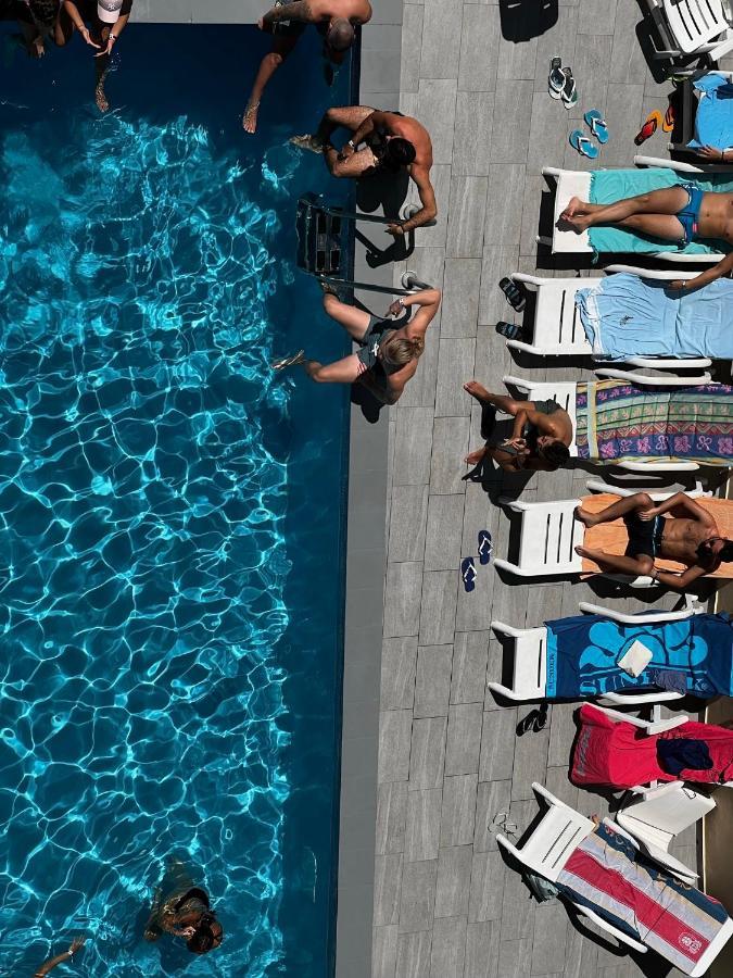 Hotel Ardea Riccione Bagian luar foto