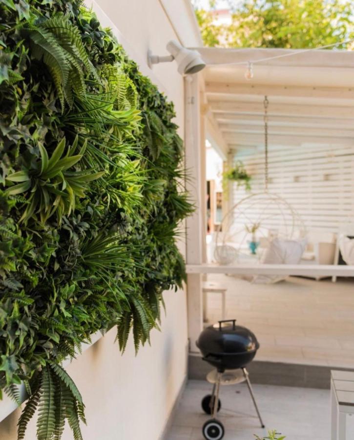 Hotel Ardea Riccione Bagian luar foto